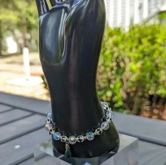 Handmade May Birthstone Stretch Fashion Women's Bracelet (New) - Picture 2 of 9